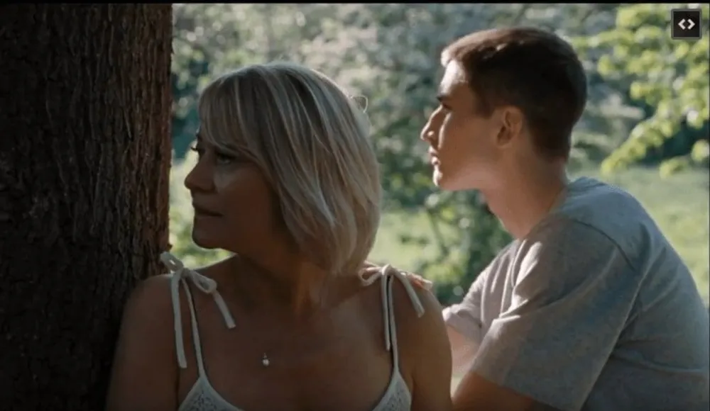 Step Mama Gives Herself To Stepson