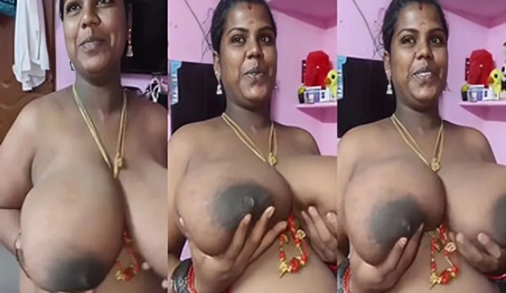 Indian Tamil Wife Shows Her Big Boobs