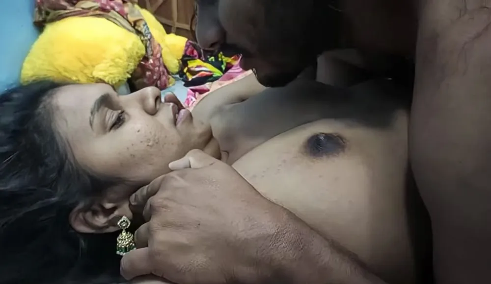 Malayali Wife (2025) Hindi Uncut Short Film Watch Online Movies Free