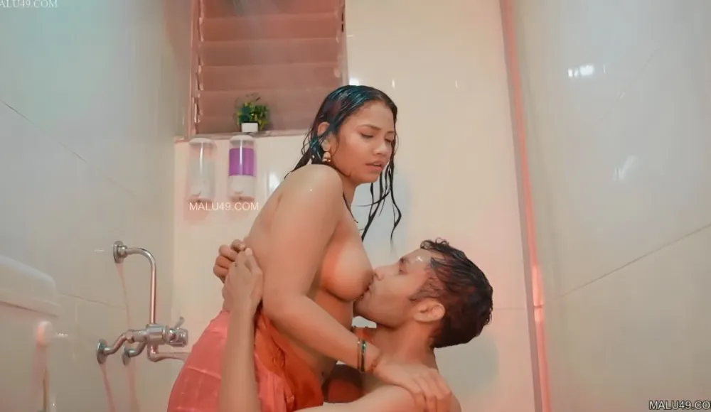Cheating Housewife - 2025 - Hindi Hot Short Film - Malu49