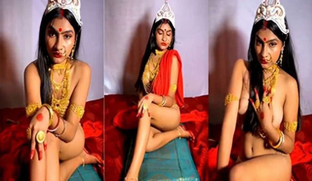 Sexy Model Posing Topless ~ App Content