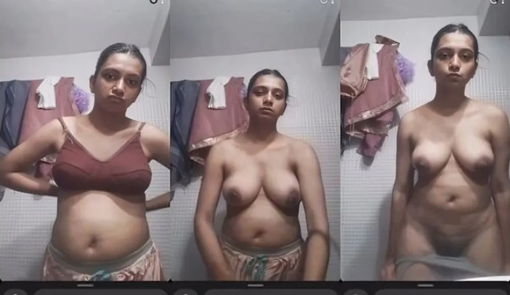 Sexy Indian Girl Shows Nude Body Cam Show