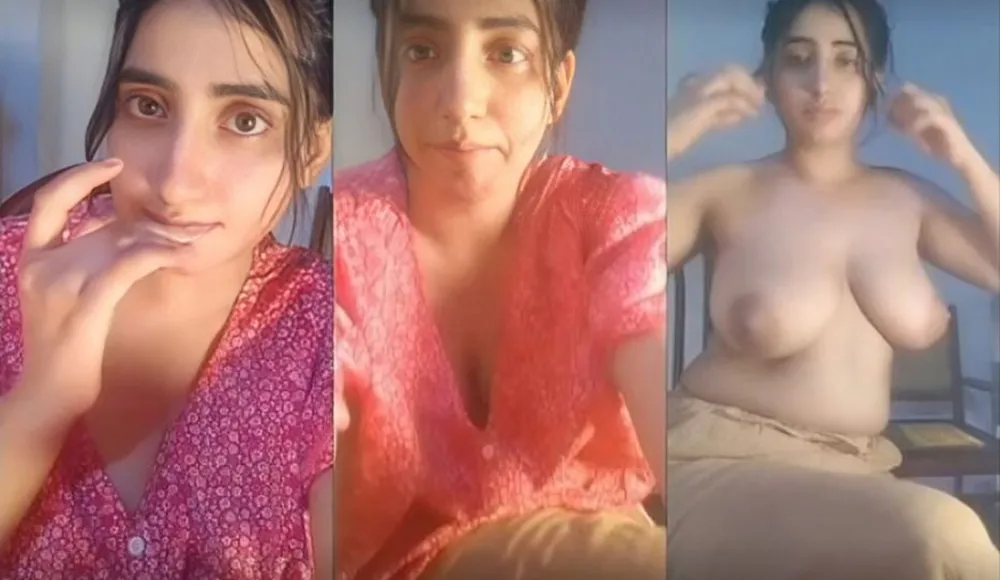 Cute Indian Mal Shows Her Boobs Busty