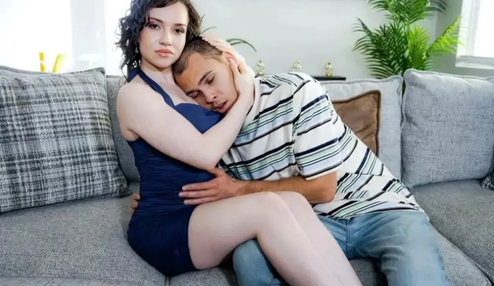 Let Me Show You What Stepmommy Can Do Better Than Your Girlfriend Hazel Paige