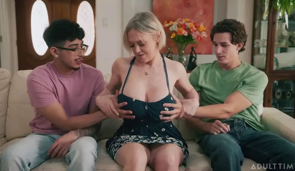 Mommysboy - Dee Williams - We Can't Go On Like This