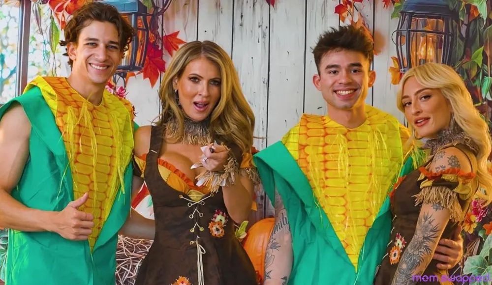 [MomSwapped] Gigi Dior, Kathryn Mae - Mom Pussy Makes A Perfect Thanksgiving - S5-E3