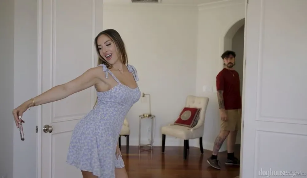 [DoghouseDigital] Melissa Stratton - Milf Need A Creampie