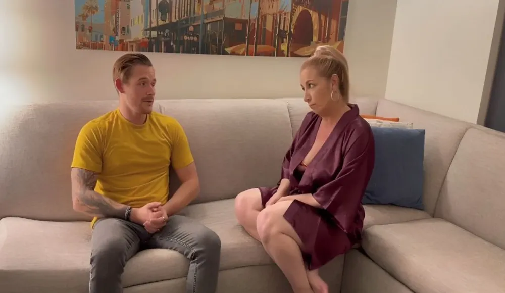 Danni Jones Stepson Tries Get His Stepmom Come Home