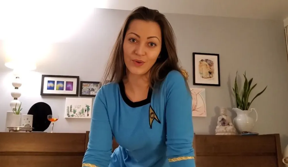 Dani Daniels Evening Seduce With Cousin