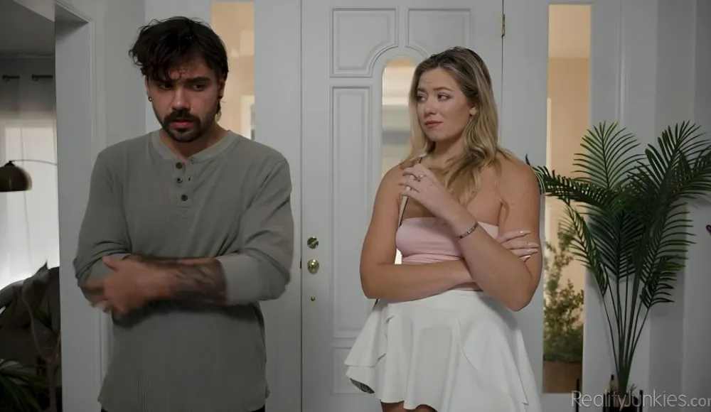 [RealityJunkies] River Lynn - Deep Inside My Stepsister