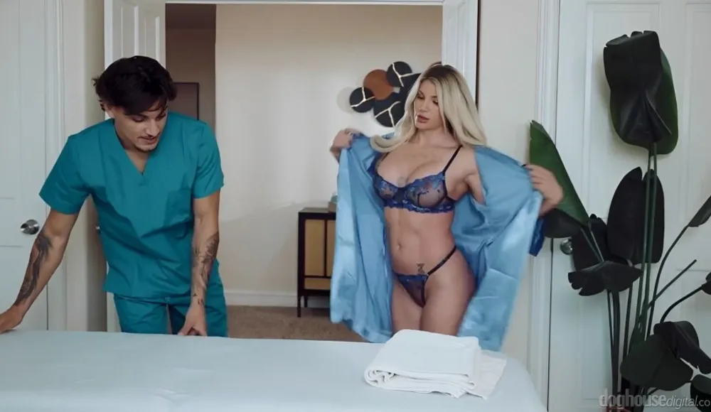 [DoghouseDigital] Taylor Wild - Sensual Rubdown