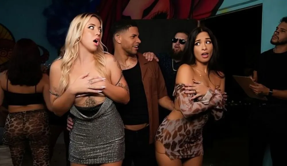 [RealityKings] Luxe La Fox, Lola Cheeks - After Hours Threesome