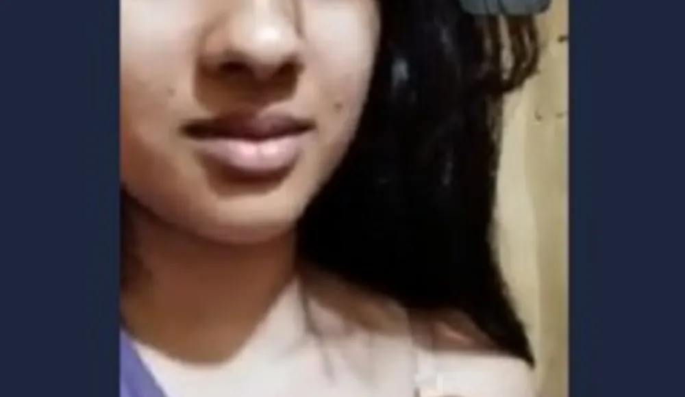 Watch Desi Cute Girl Leaked Video