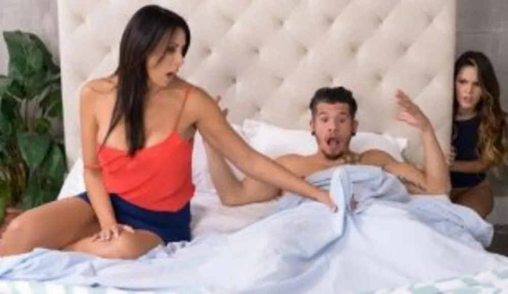 Stepmom Meets The Slut - MomsBangTeens - Reagan Foxx, Rayna Rose