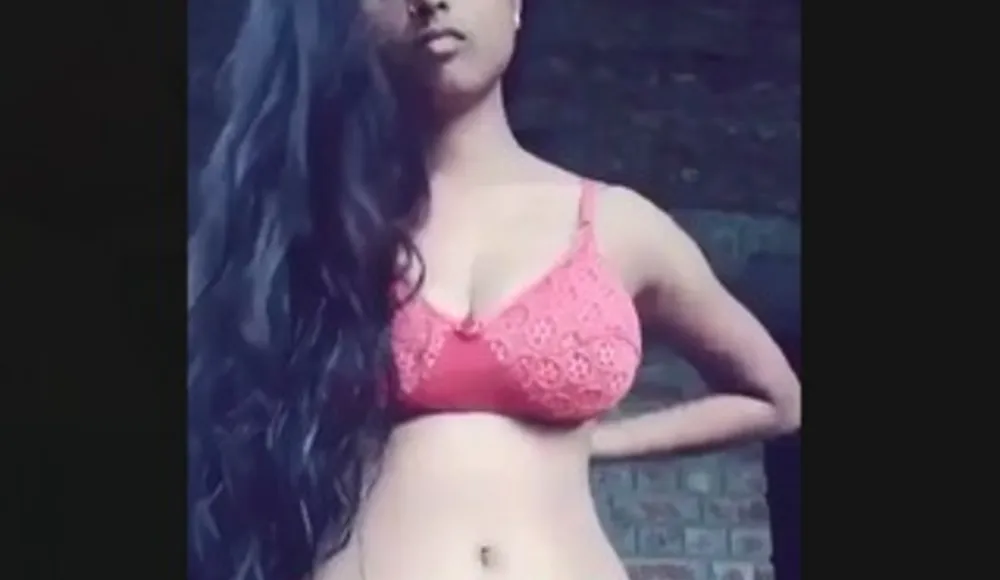 Beautiful Indian girl making video